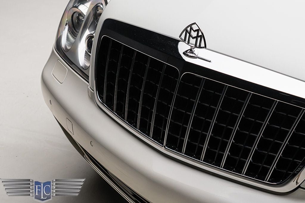 Used 2009 Maybach 62 S RWD image 3