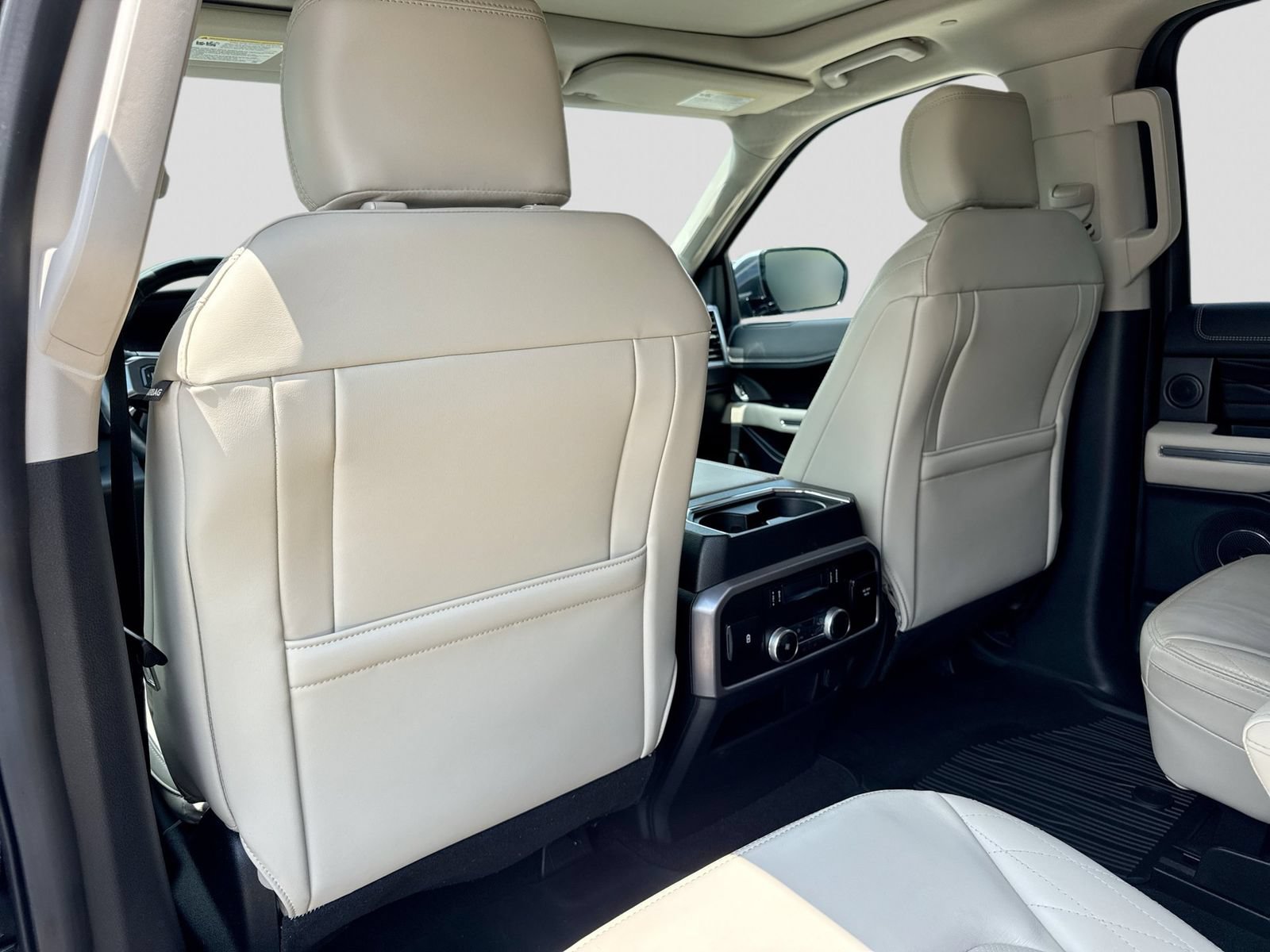 Used 2019 Ford Expedition Platinum AWD/4WD image 20
