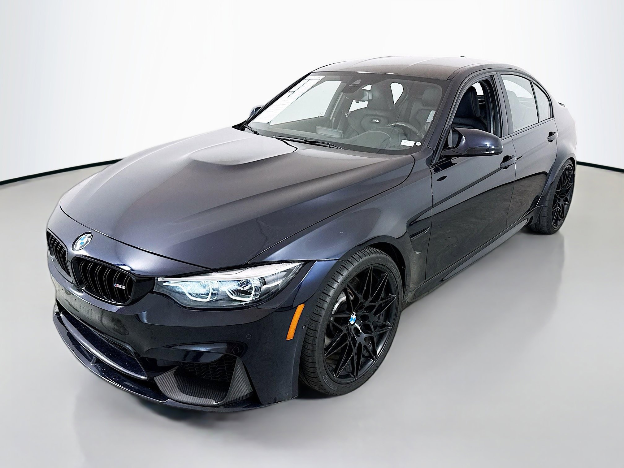 Used 2018 BMW M3 RWD image 3
