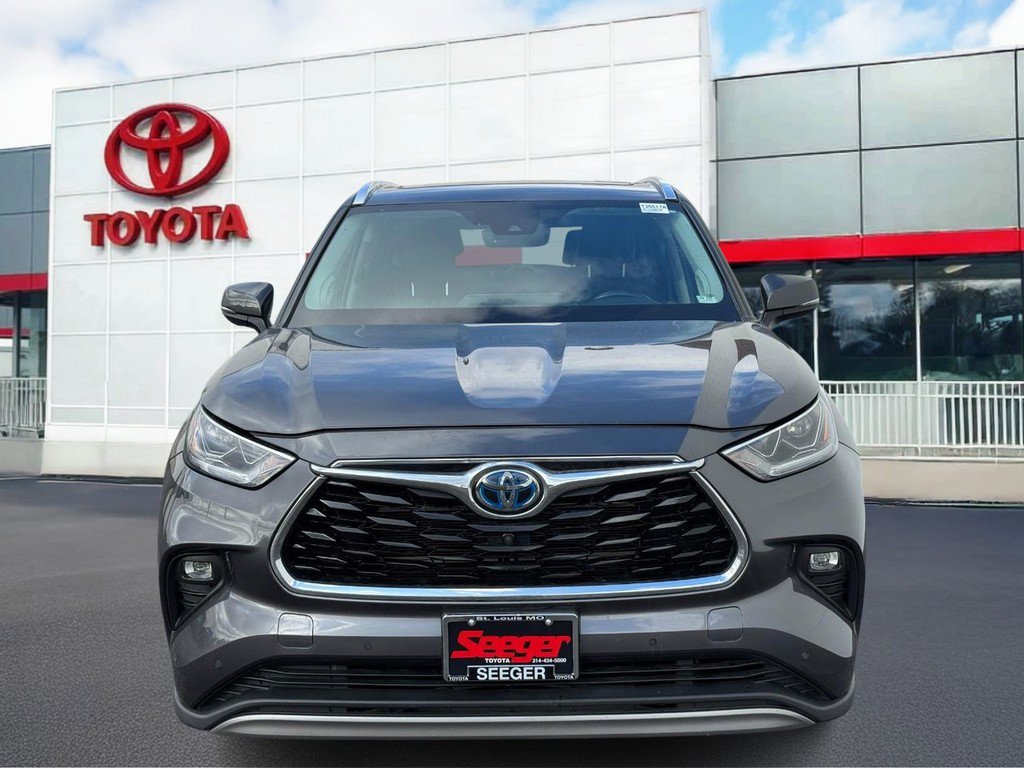 Used 2022 Toyota Highlander Platinum image 7