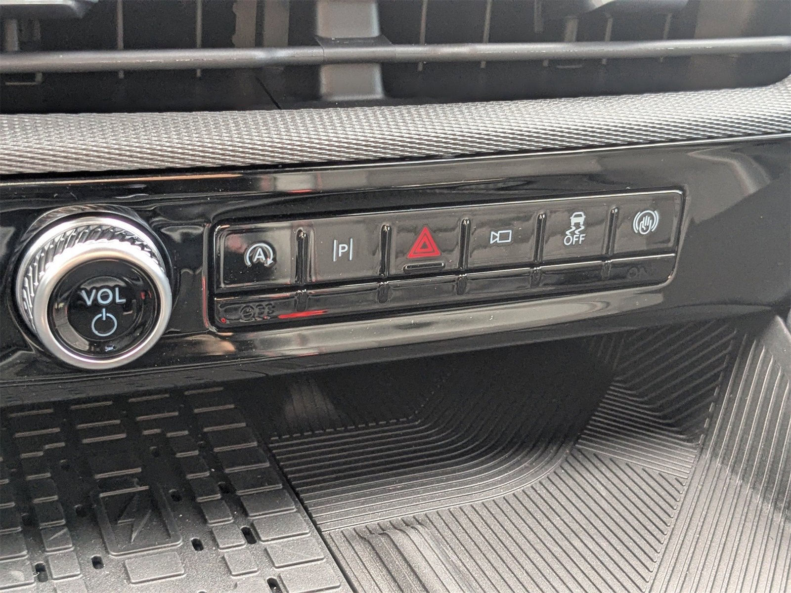 New 2025 Ford Explorer ST-Line w/ Premium Package image 25