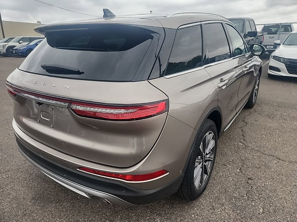 Used 2020 Lincoln Corsair Reserve FWD image 13