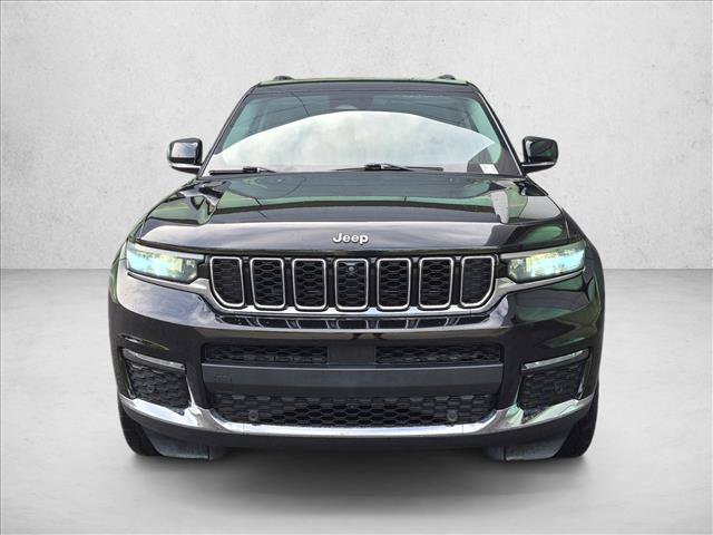 Used 2021 Jeep Grand Cherokee L Limited w/ Luxury Tech Group II AWD/4WD image 2