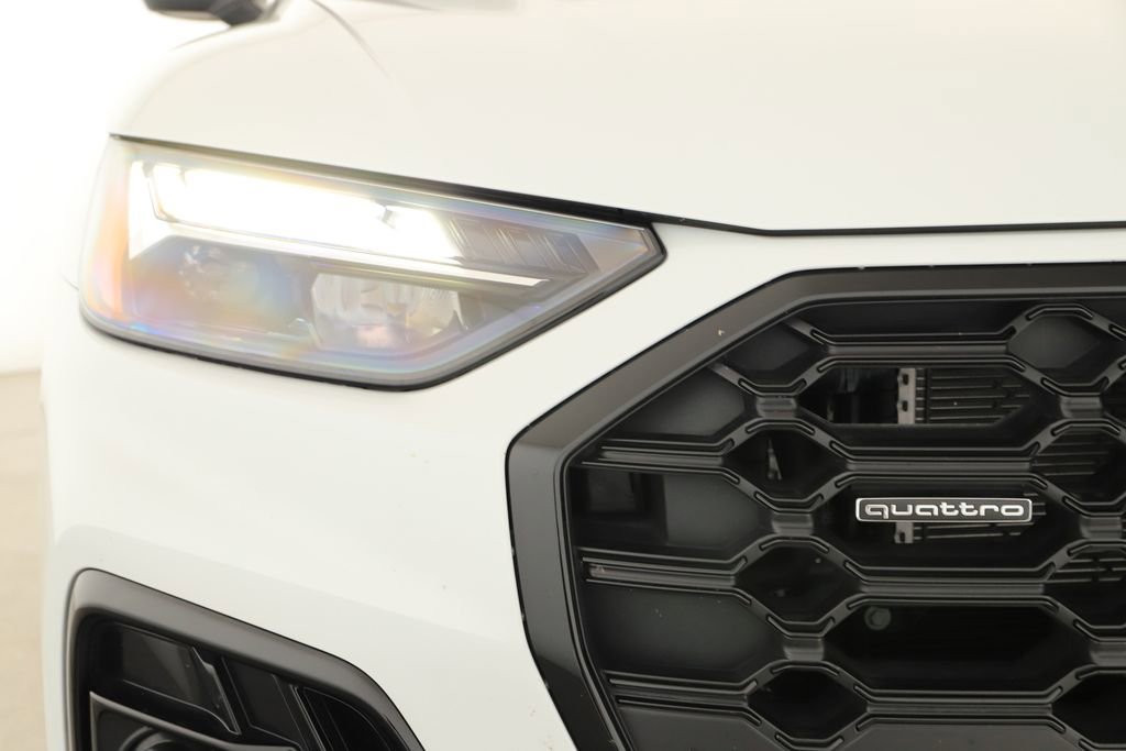 Certified 2025 Audi Q5 e Premium Plus w/ Premium Plus Package image 34
