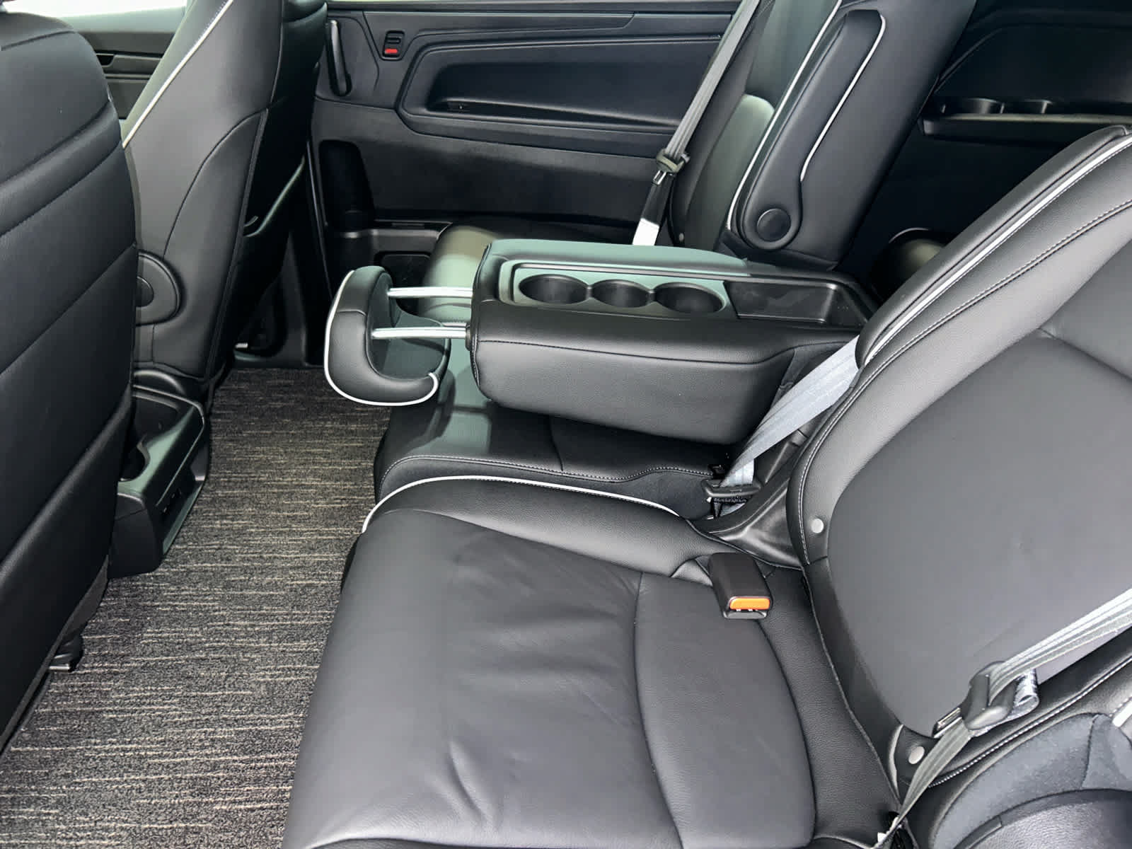 Used 2025 Honda Odyssey Touring image 10