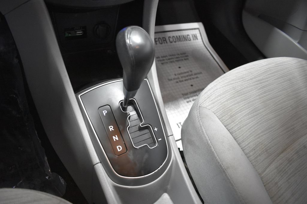 Used 2016 Hyundai Accent SE FWD image 18