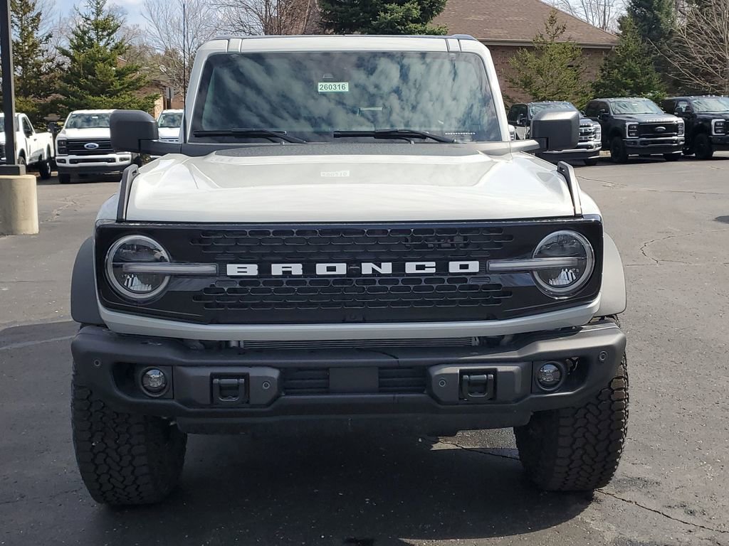 New 2026 Ford Bronco Badlands video 2
