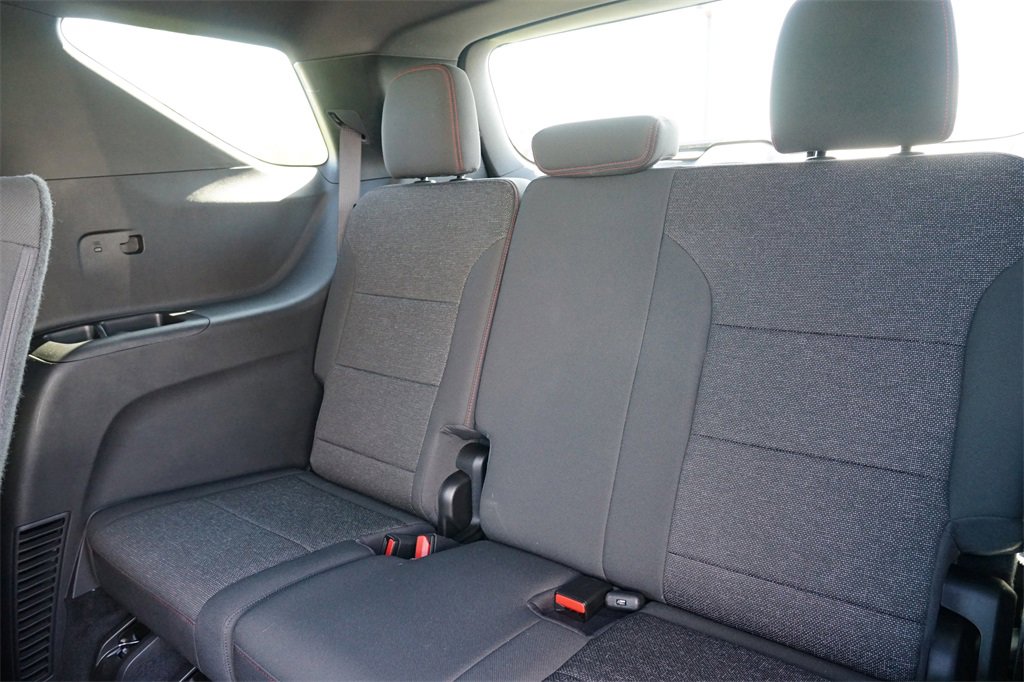 Used 2024 Chevrolet Traverse Z71 image 26