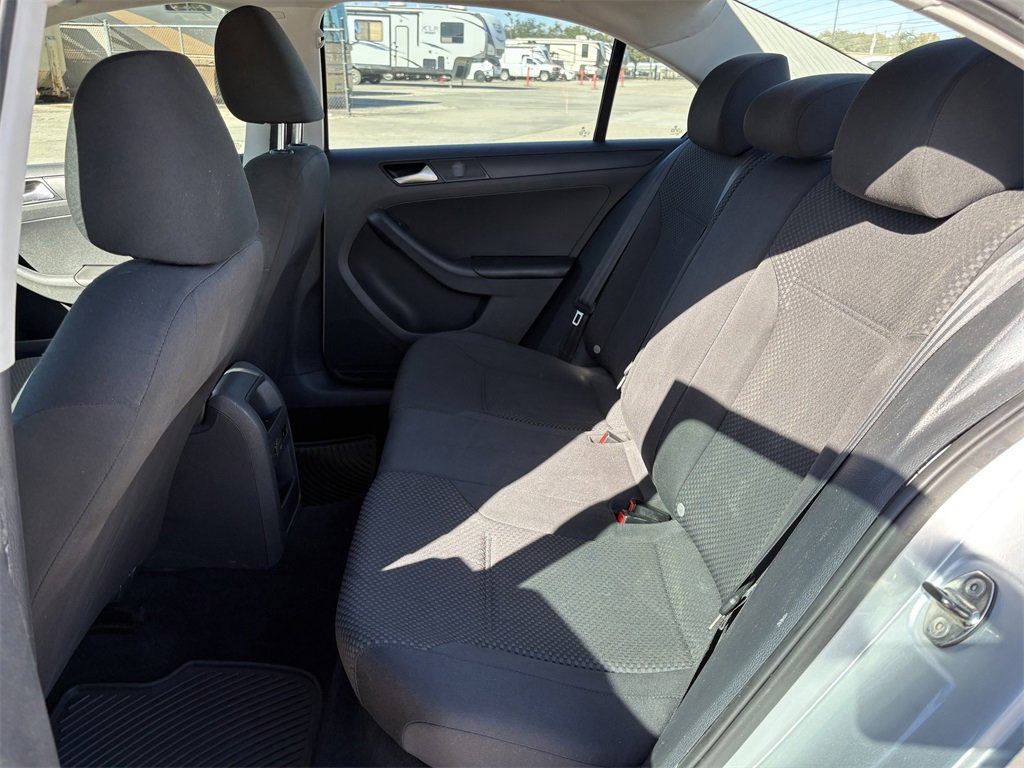 Used 2014 Volkswagen Jetta S image 22