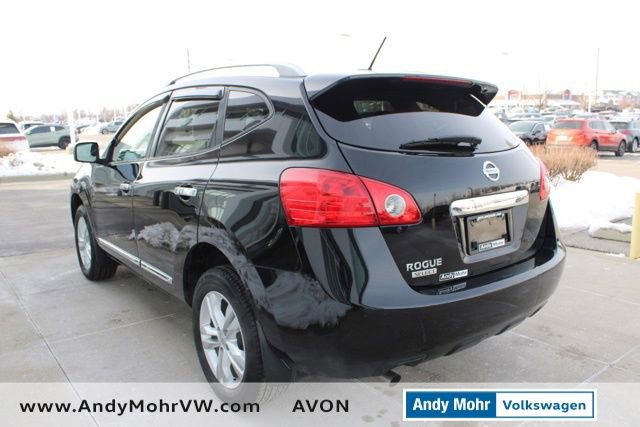 Used 2015 Nissan Rogue S w/ Convenience Package image 4