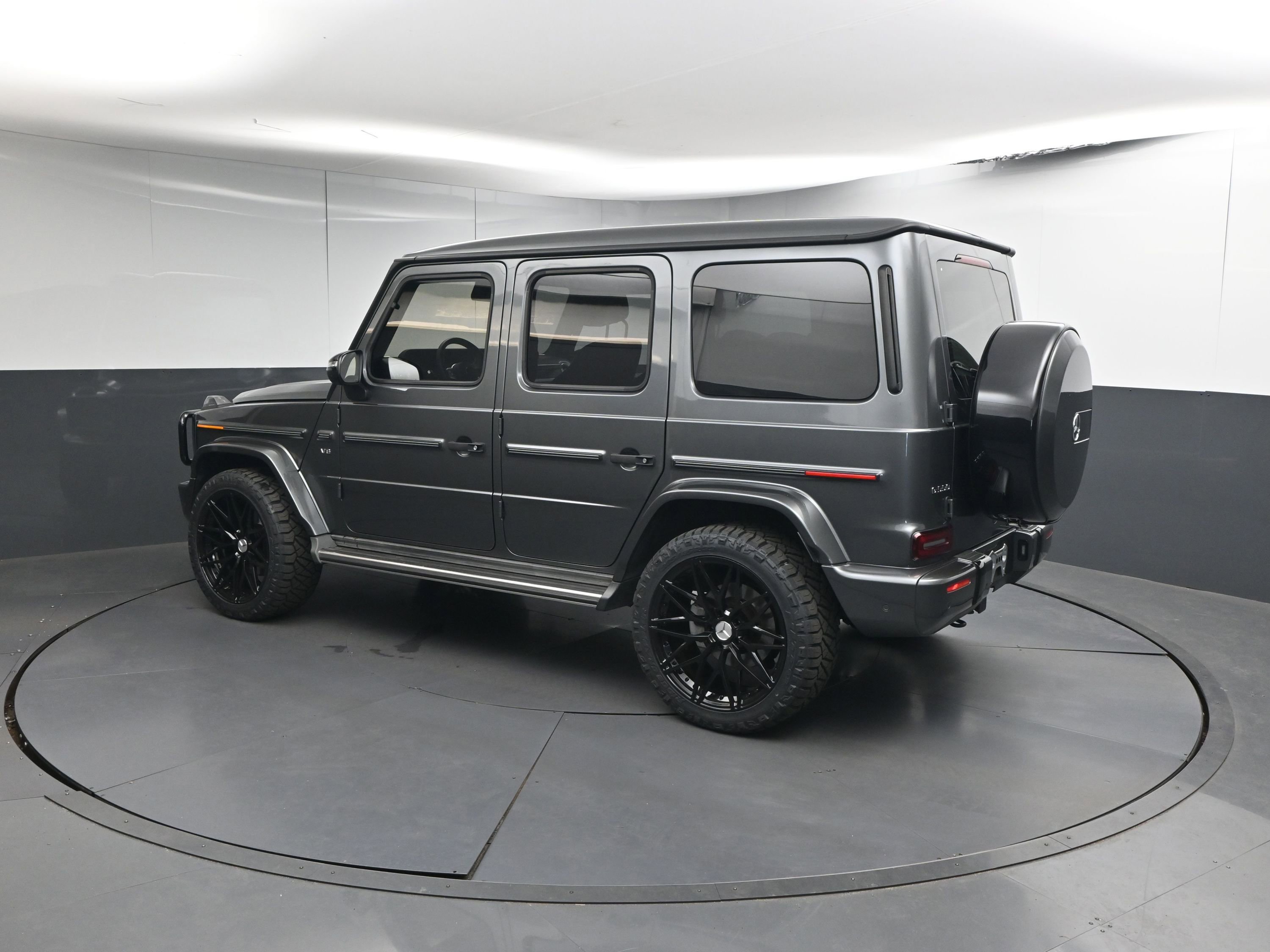 Used 2019 Mercedes-Benz G 550 image 3