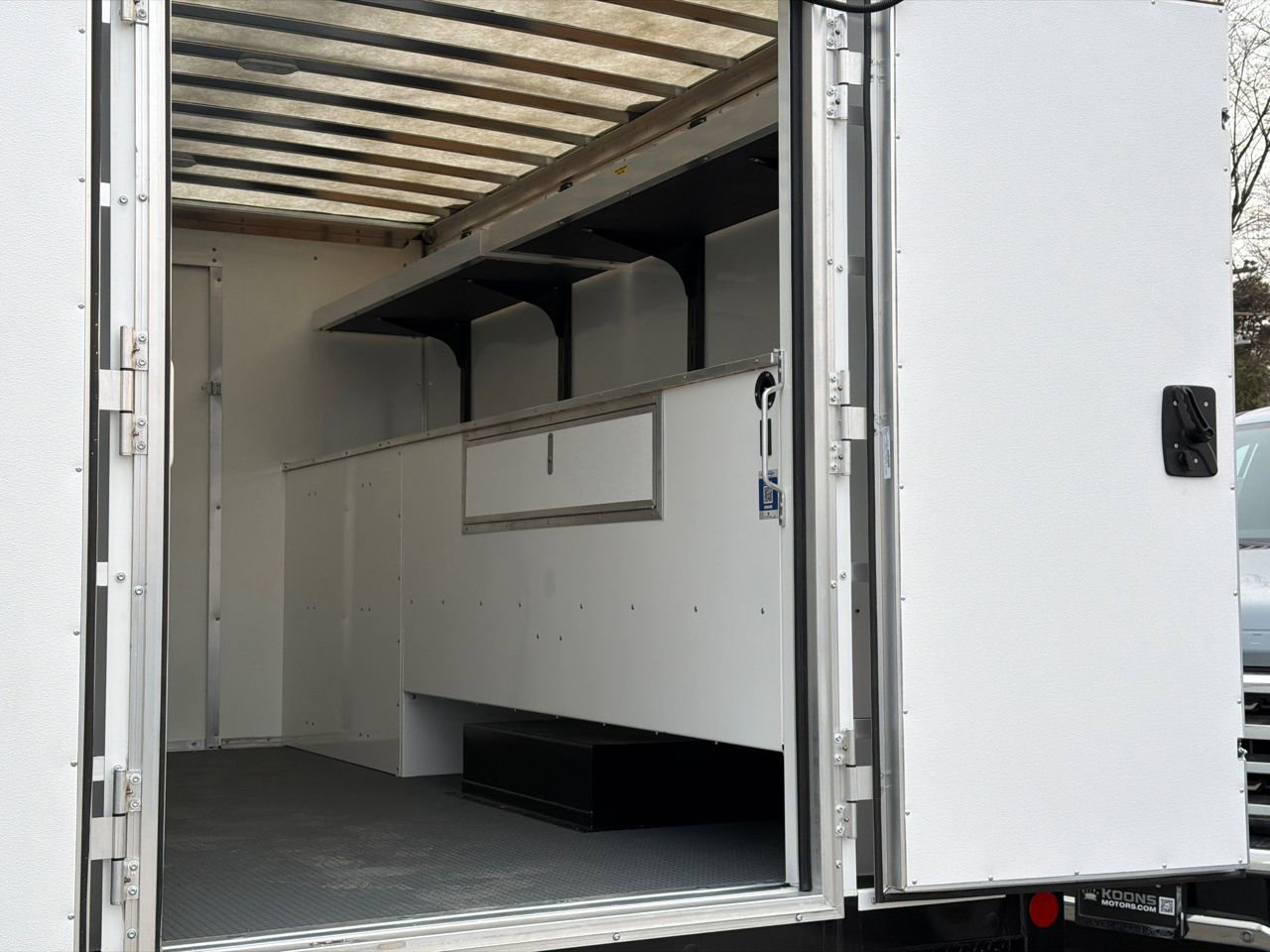 New 2026 Ford E-450 and Econoline 450 Super Duty w/ Power Equipment Group RWD image 9