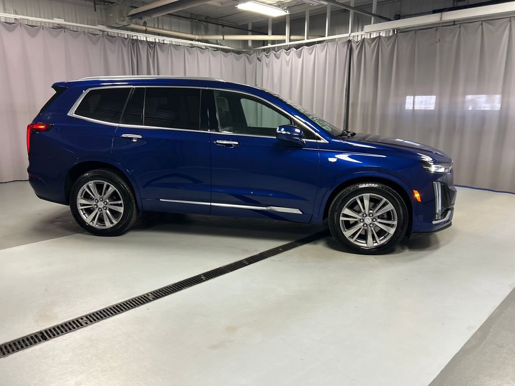 Used 2024 Cadillac XT6 Premium Luxury AWD/4WD image 8