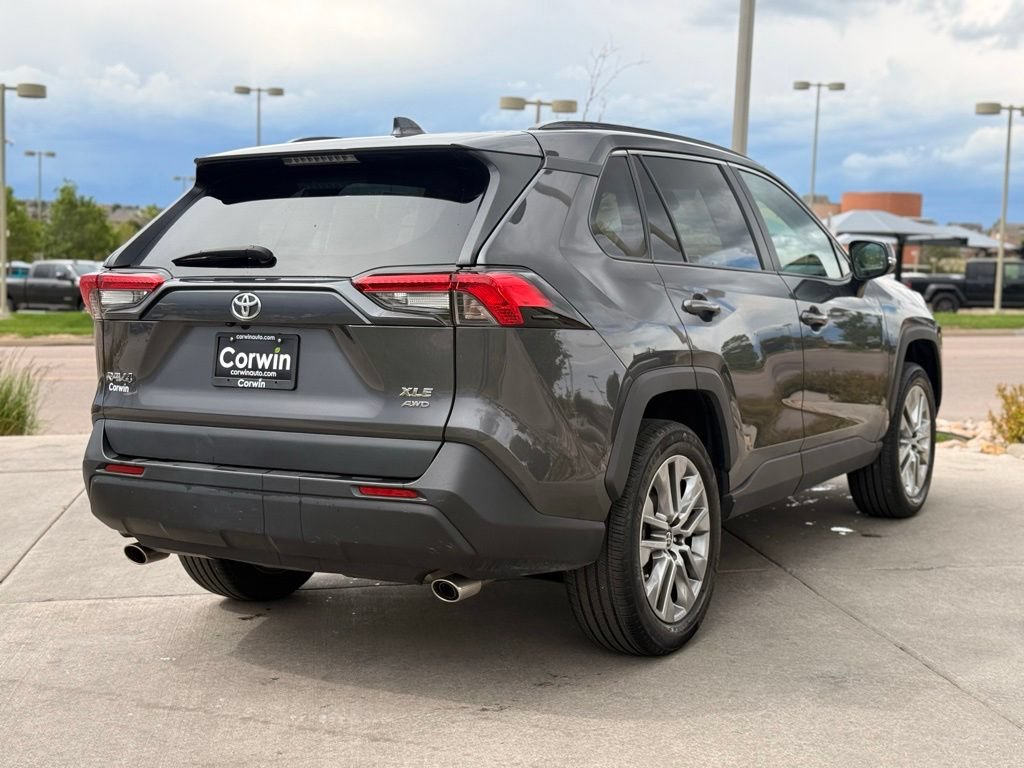 Used 2023 Toyota RAV4 XLE Premium AWD/4WD image 8