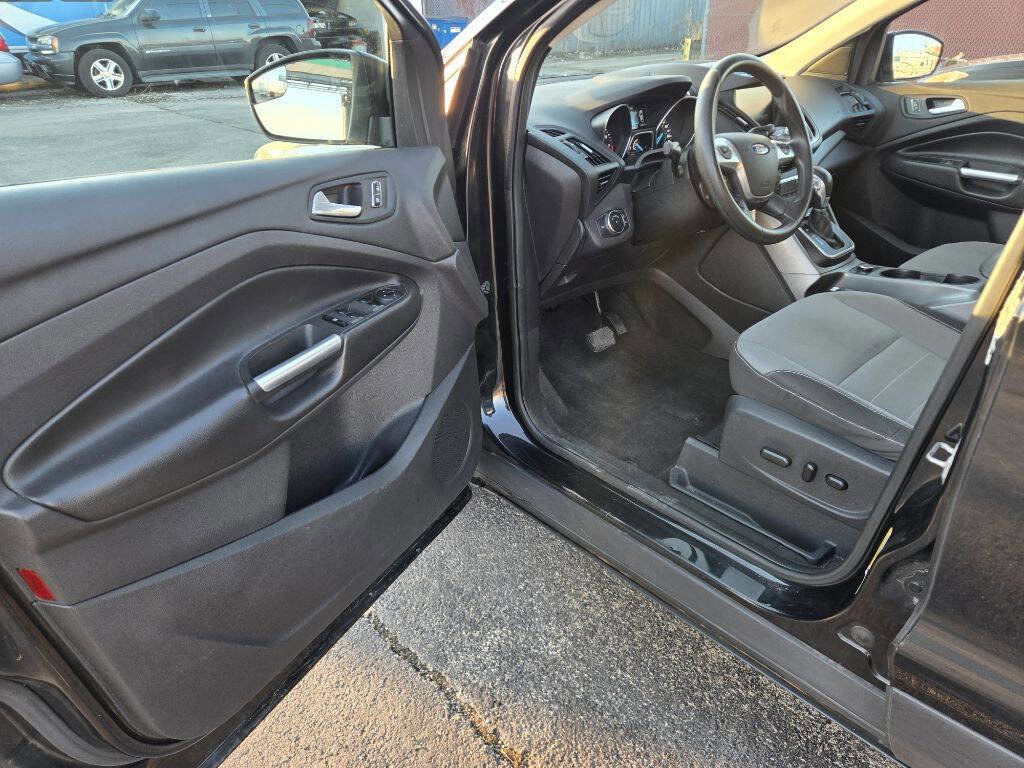 Used 2014 Ford Escape SE w/ Equipment Group 201A image 8