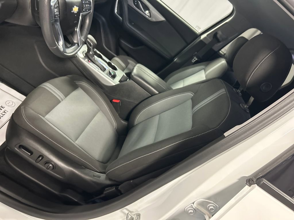 Used 2023 Chevrolet Blazer LT w/ Convenience Package FWD image 12