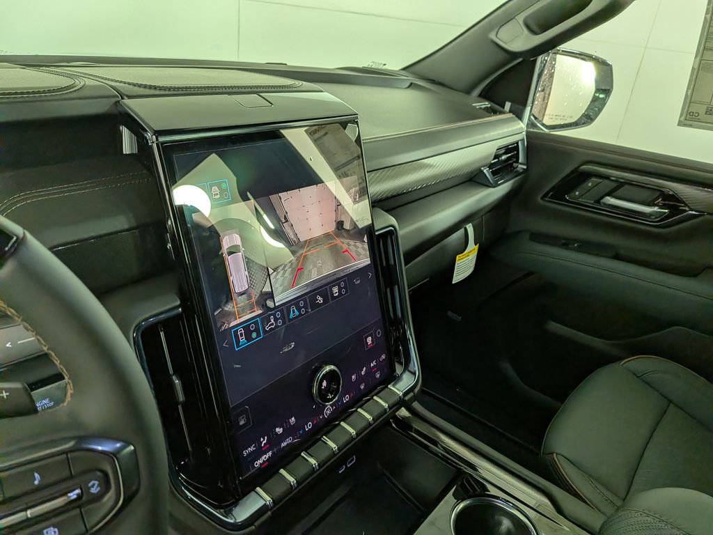 New 2026 GMC Yukon XL AT4 image 24