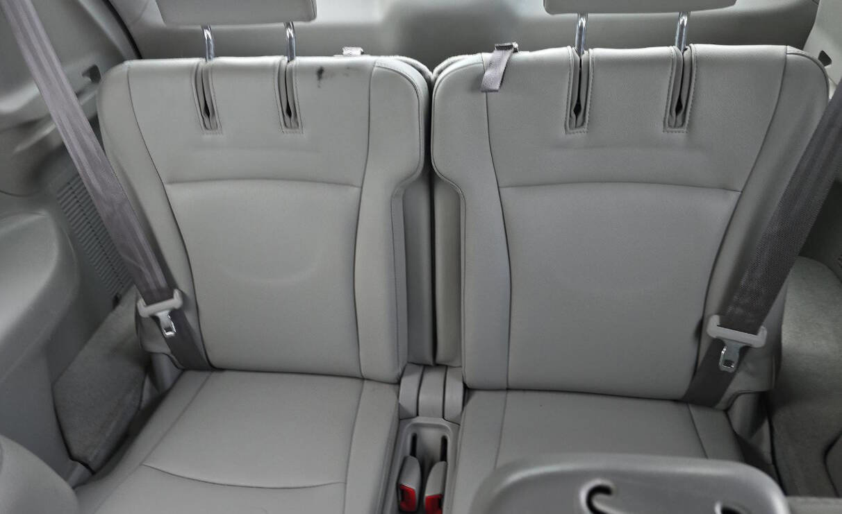 Used 2013 Toyota Highlander SE image 5