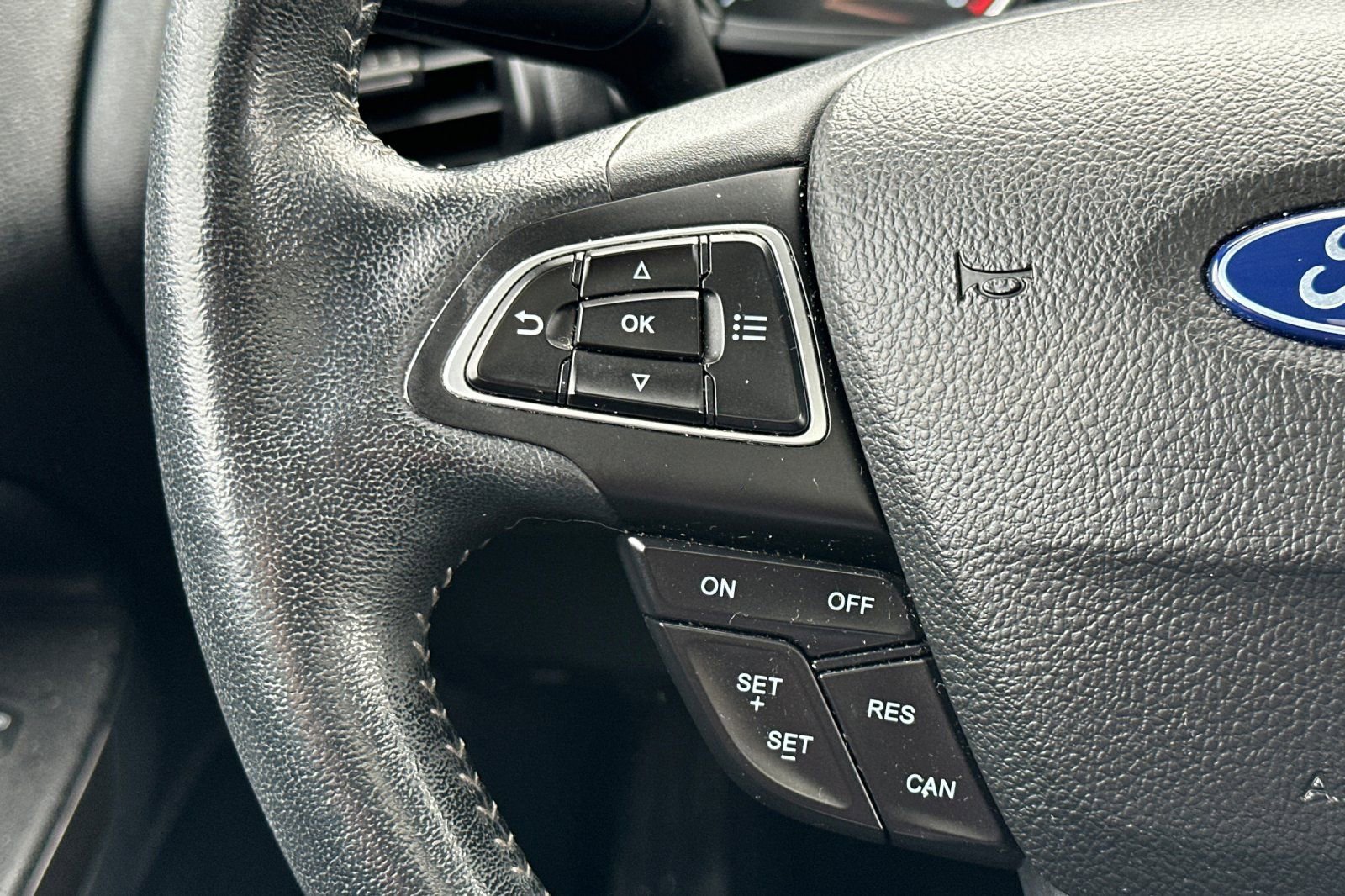 Used 2020 Ford EcoSport SES image 26