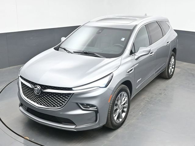 Used 2024 Buick Enclave Avenir w/ Avenir Technology Package AWD/4WD image 37