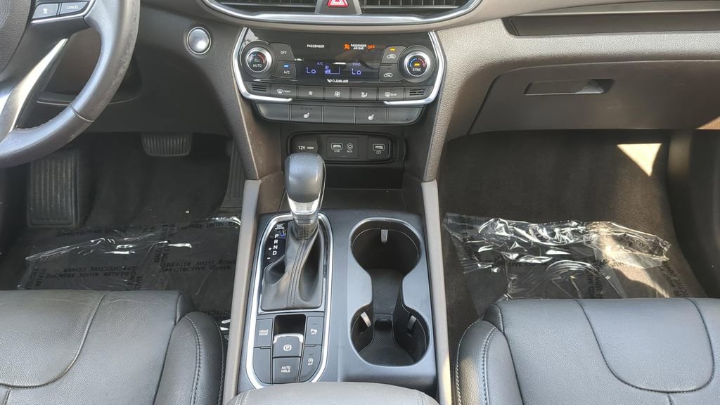 Used 2019 Hyundai Santa Fe SEL FWD image 15