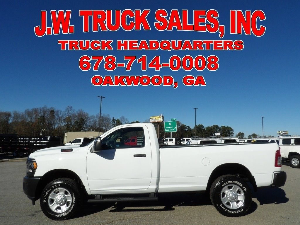 Used 2024 RAM 2500 Tradesman w/ Protection Group AWD/4WD image 2