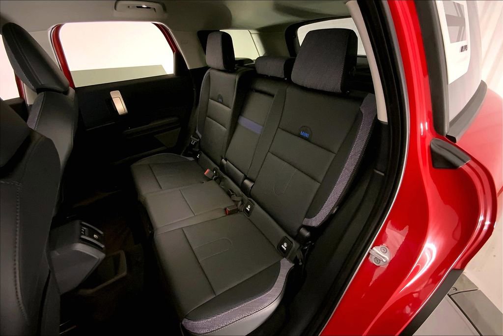 Certified 2025 MINI Cooper Countryman S w/ Comfort Package Max image 14