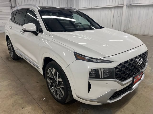 Used 2023 Hyundai Santa Fe Calligraphy FWD image 2