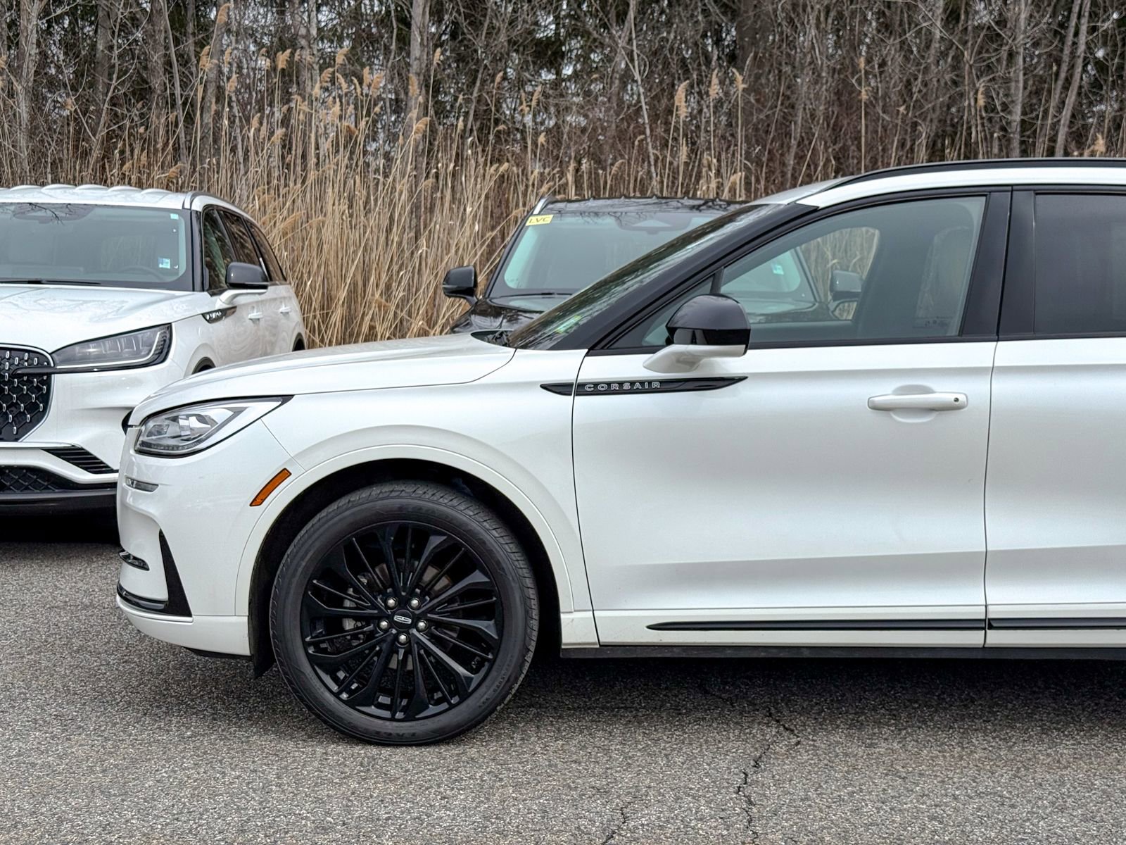 Used 2023 Lincoln Corsair Reserve w/ Jet Appearance Package image 9