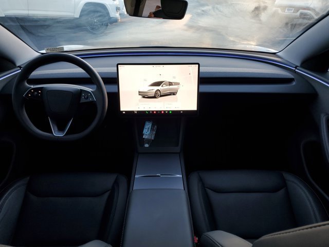 Used 2025 Tesla Model 3 Long Range image 13