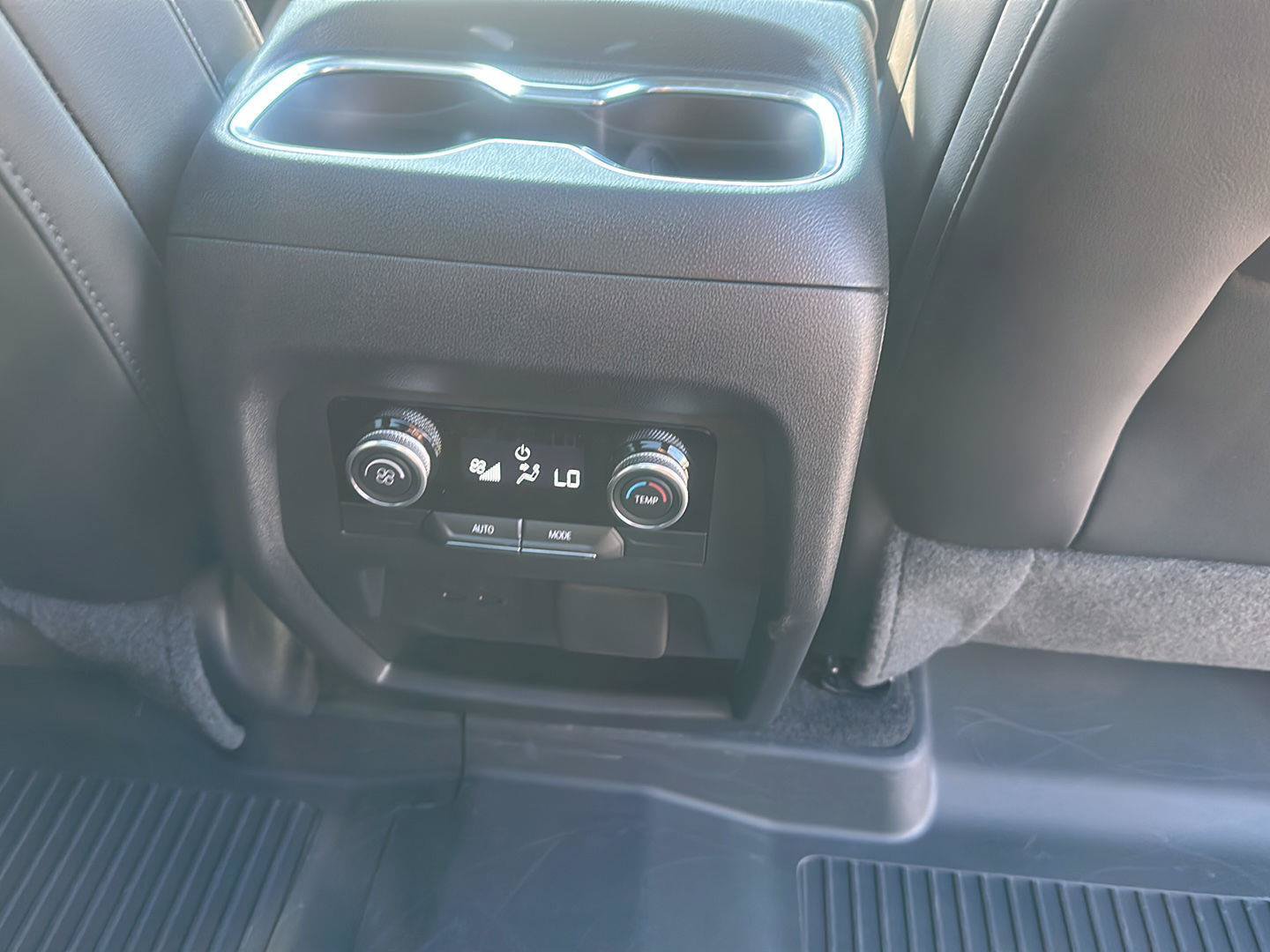 Used 2026 Buick Enclave Sport Touring w/ Power Package FWD image 15