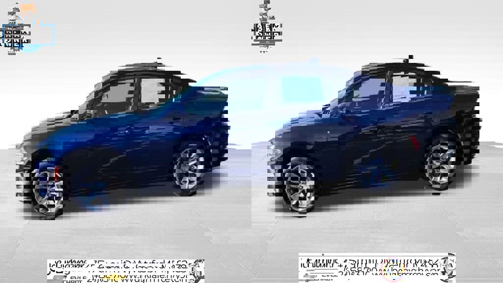 Used 2015 Dodge Charger SXT image 5