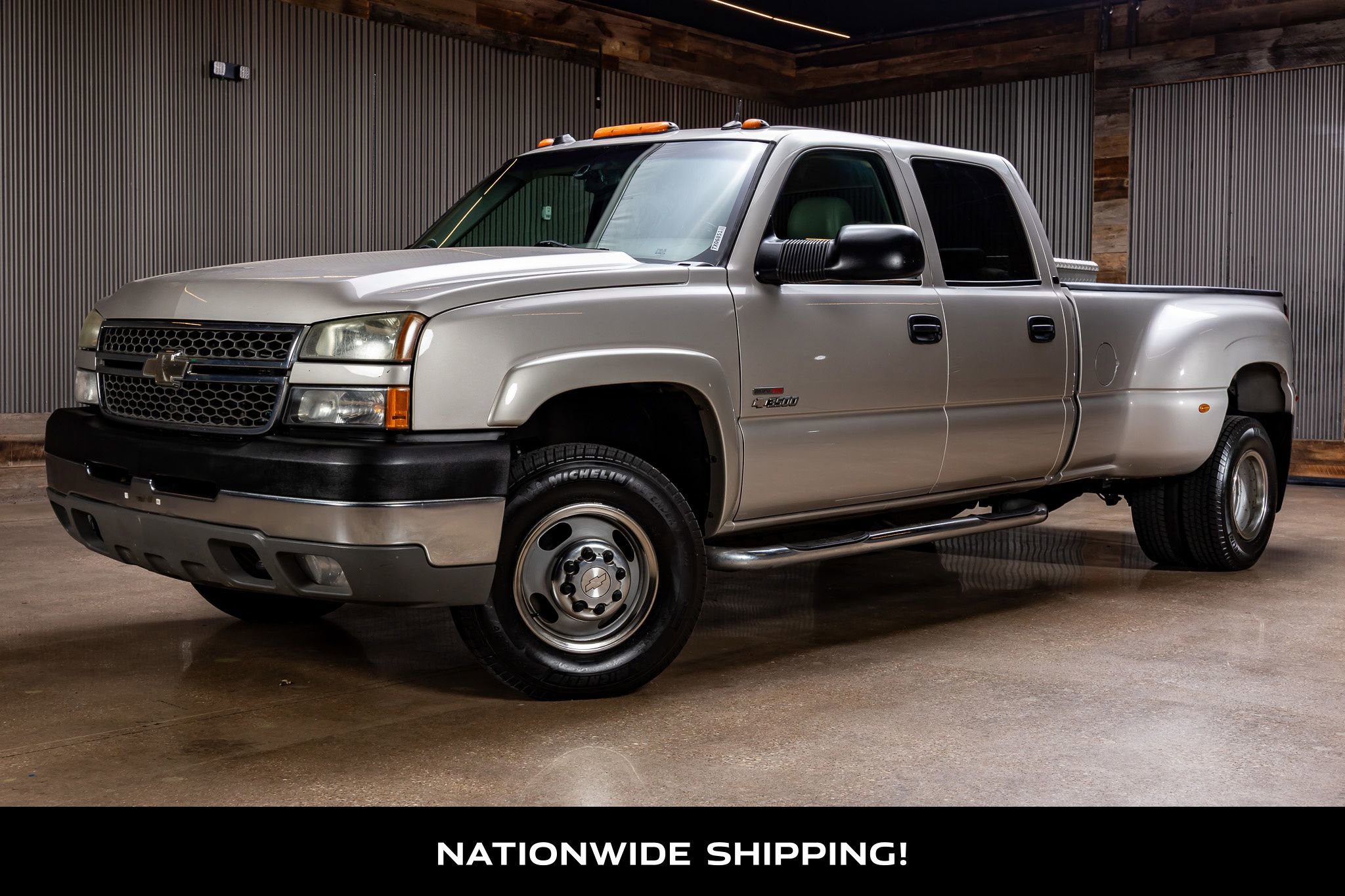 Used 2005 Chevrolet Silverado 3500 LT w/ Heavy-Duty Power Package image 4
