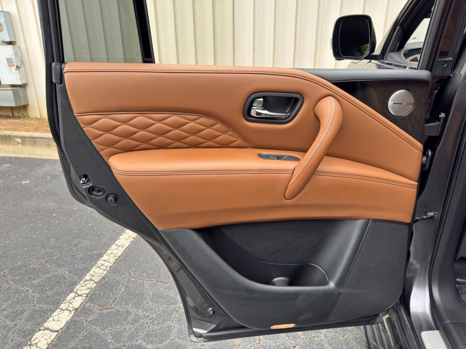 Used 2022 INFINITI QX80 Sensory w/ All-Season Package AWD/4WD image 43