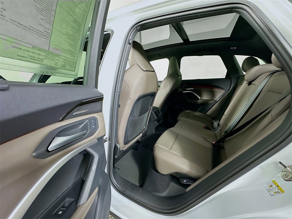 New 2025 Audi Q5 Premium Plus image 17