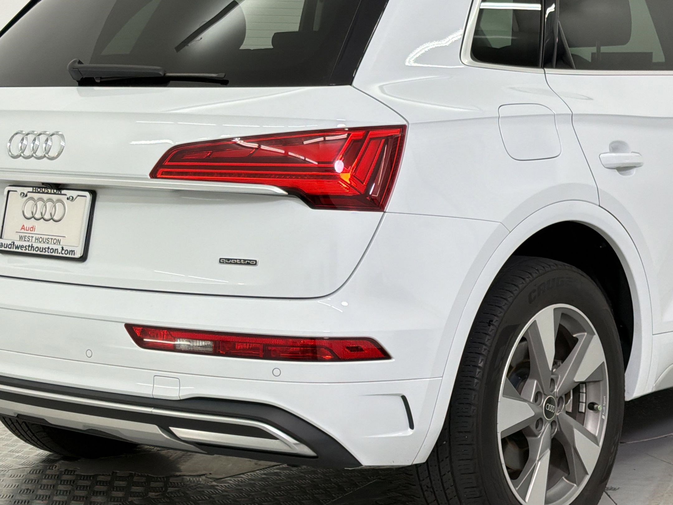 Used 2023 Audi Q5 2.0T Premium Plus w/ Premium Plus Package image 24