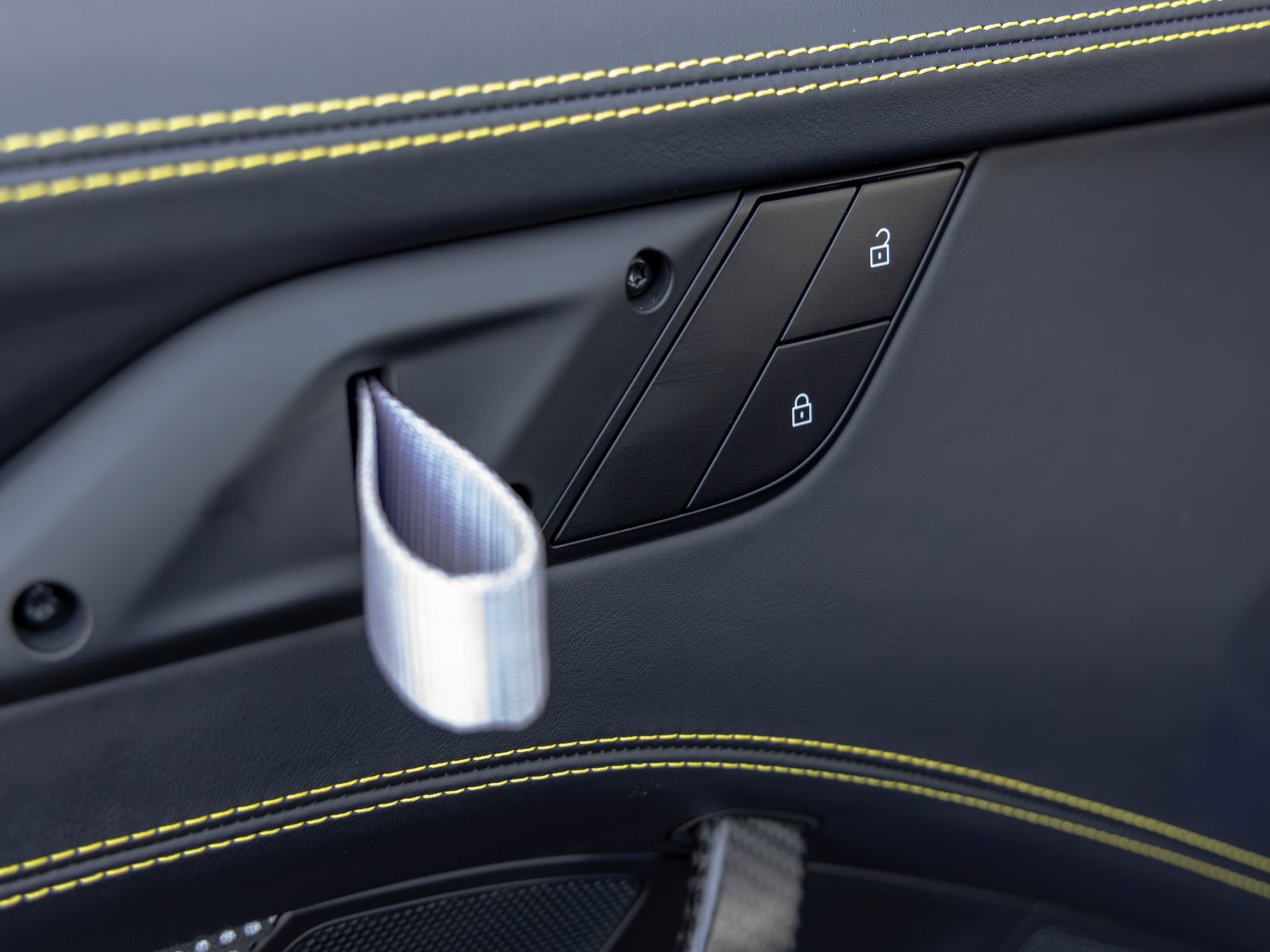 Certified 2025 Porsche 911 GT3 RS image 29