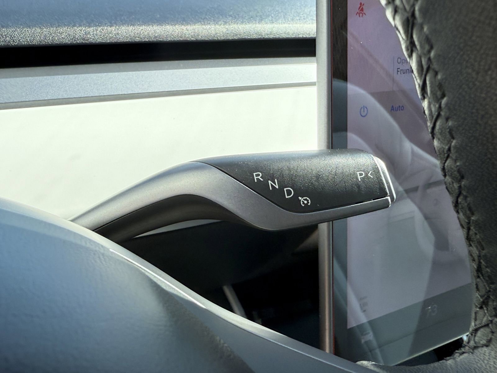 Used 2020 Tesla Model 3 Standard Range image 23