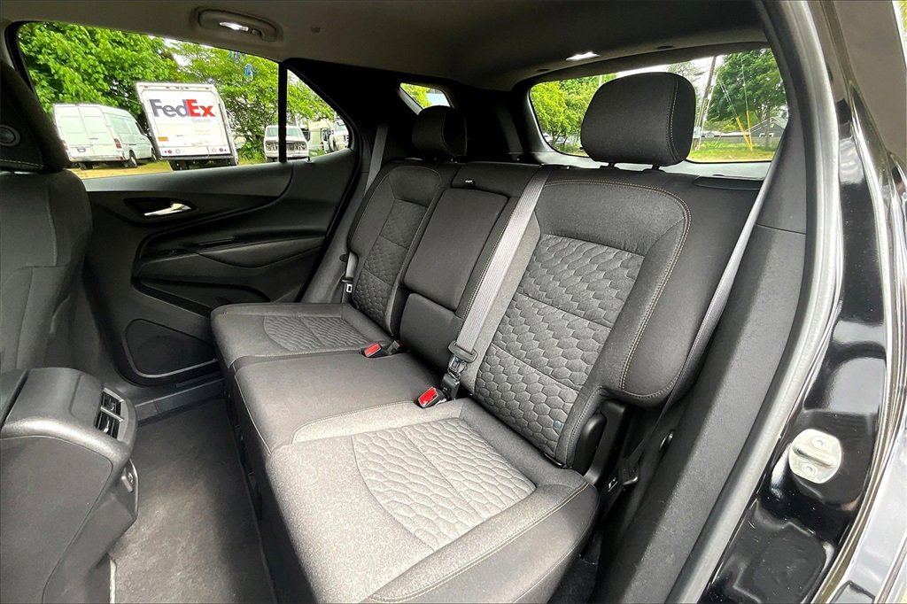 Used 2021 Chevrolet Equinox LT image 22
