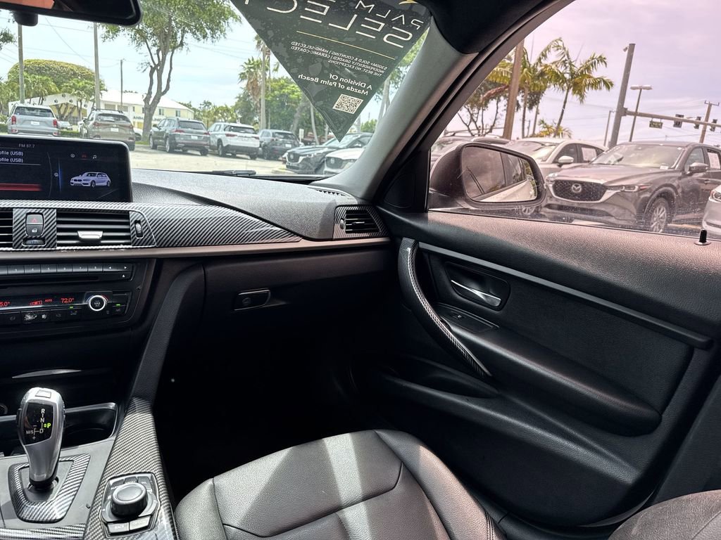 Used 2015 BMW 320i Sedan RWD image 15