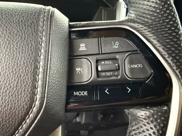 Used 2024 Toyota Sequoia Platinum image 12