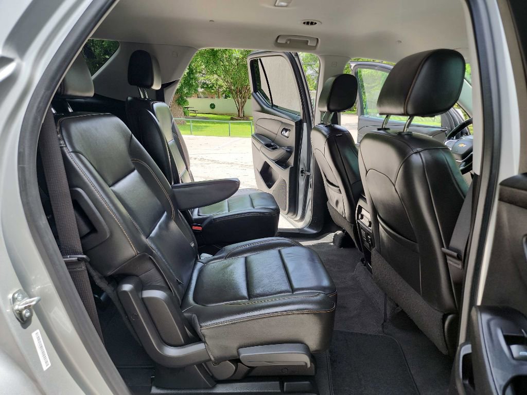 Used 2020 Chevrolet Traverse LT w/ LT Premium Package FWD image 37