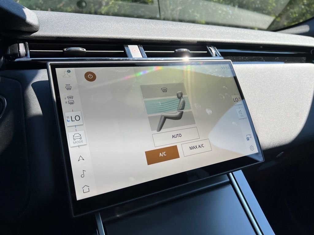 New 2026 Land Rover Range Rover Velar S image 20