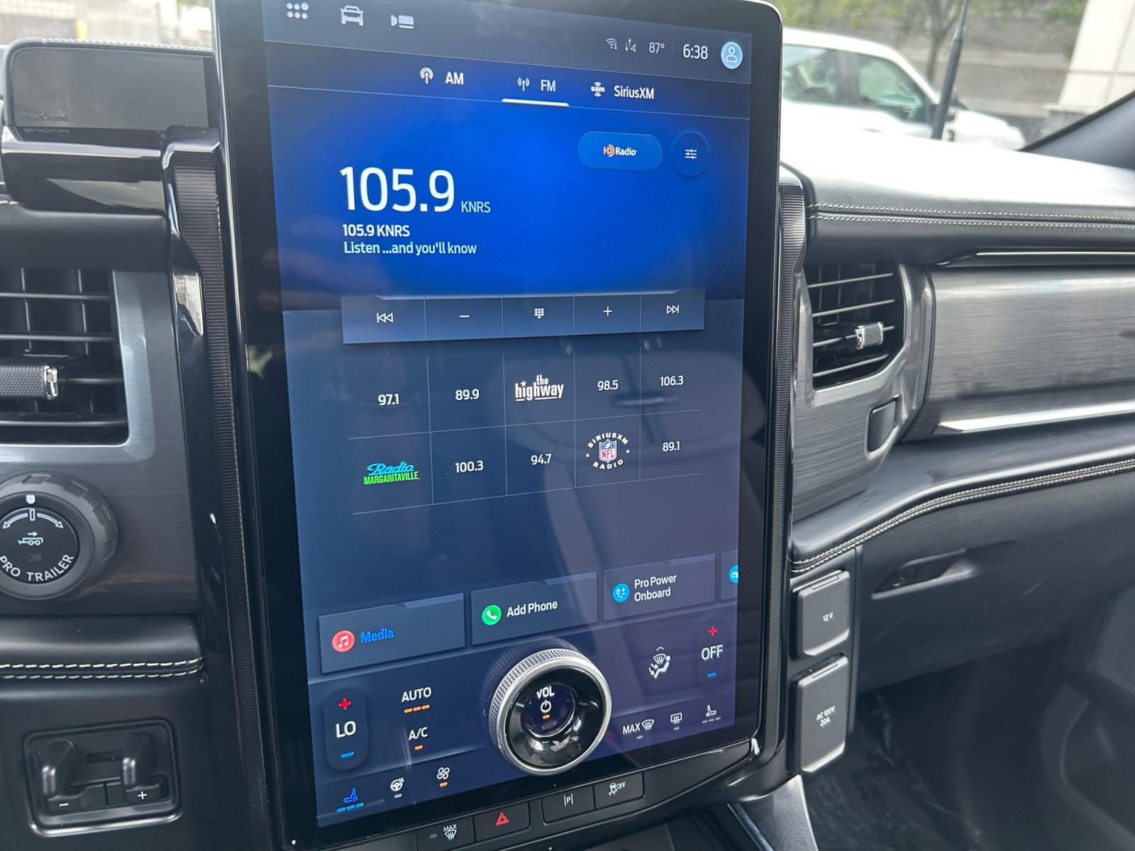 Certified 2023 Ford F150 Lightning Platinum AWD/4WD image 19