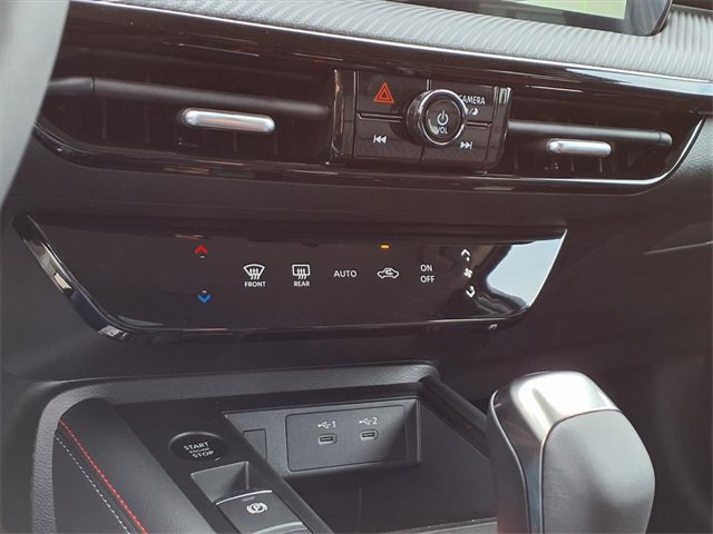 New 2026 Nissan Kicks SR image 16