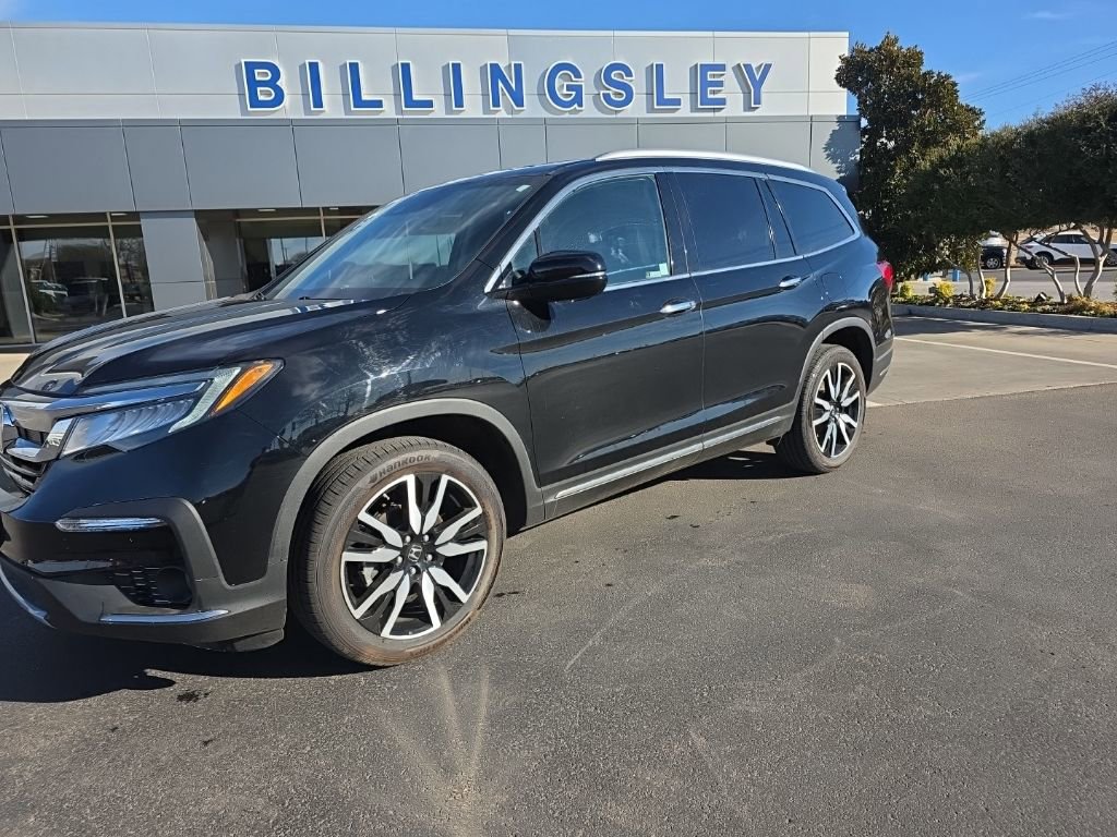 Used 2021 Honda Pilot Touring video 1