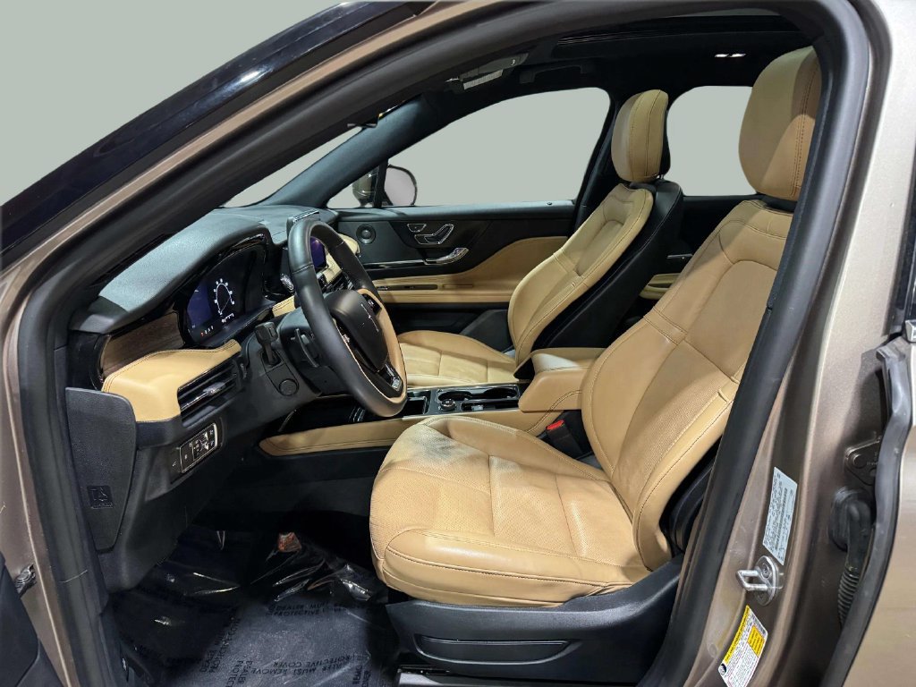 Certified 2020 Lincoln Corsair Reserve w/ Elements Package AWD/4WD image 5