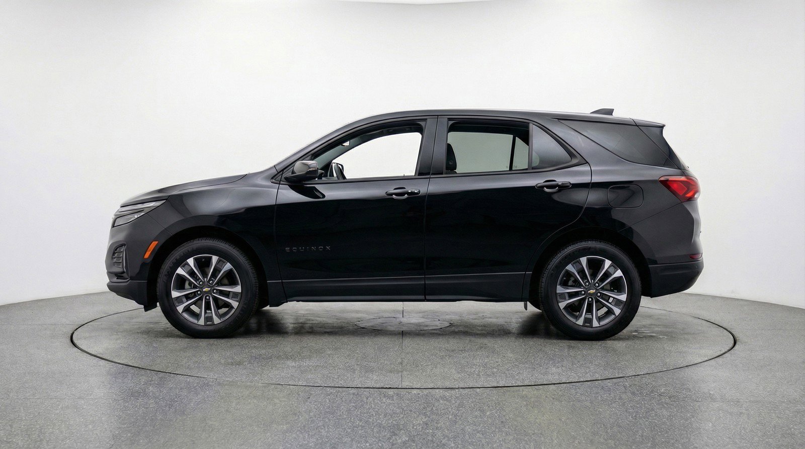 Used 2025 Chevrolet Equinox LT image 5