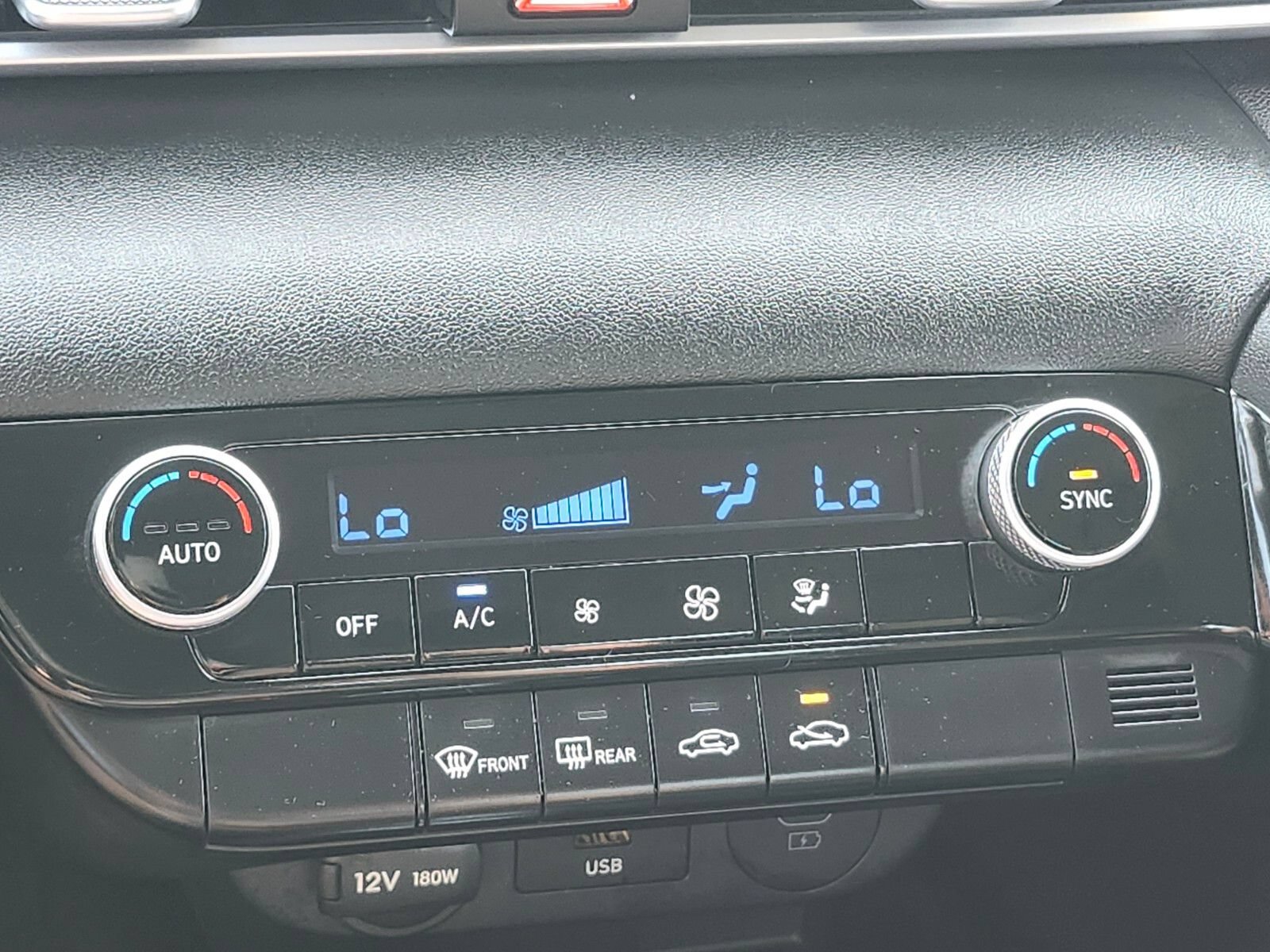 Certified 2026 Hyundai Elantra Hybrid FWD image 21