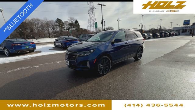Used 2023 Chevrolet Equinox RS w/ RS Leather Package image 4